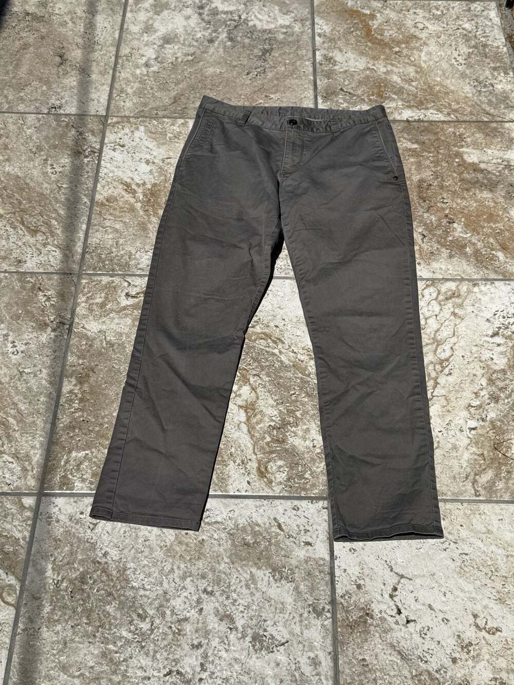Vuori Men's Cotton Canvas Chino Pants